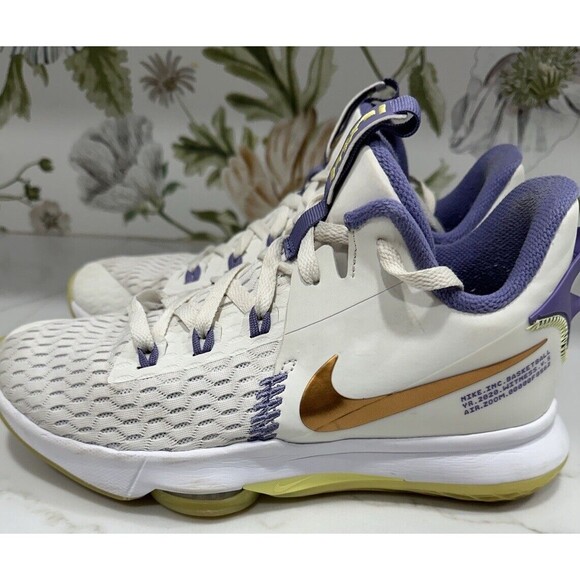 Nike LeBron Witness 5 Summit White Metallic Bronze CQ9380-102 SIZE 8 Air Zoom - Picture 4 of 8